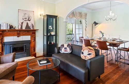 Heritage Park Casa | Casa Foresta - Victorian Style Charming 4BR Home