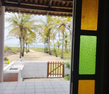 Nova Vicosa Casa | Casa frente para o mar