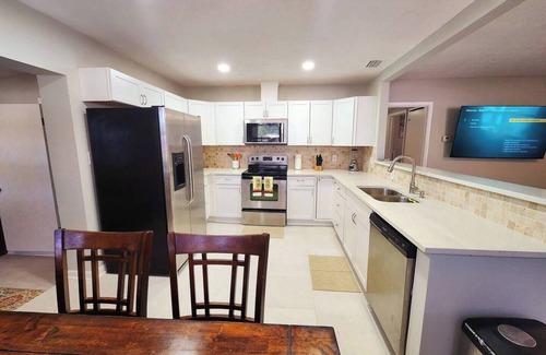 Westside Casa | Casa Frye: 4Bd/2Bth/Office/Parking Sleeps8! Jacksonville, FL