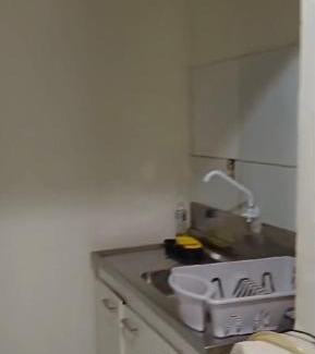 Praia Grande Casa | Casa Fundos na Enseada - 2 Quartos