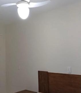 Praia Grande Casa | Casa Fundos na Enseada - 2 Quartos