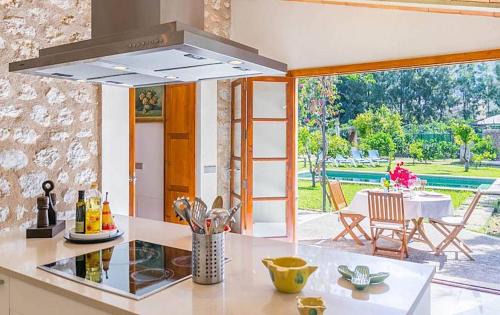 Soller Chalet De Esquí | Casa Futbol