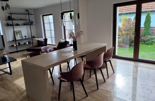 Simeria Casa | Casa Garda