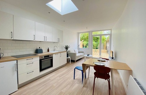 Angers Apartamento | Casa Gardot - New flat - Garage - Terrace