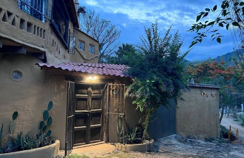 Santa Cecilia Casa | Casa Gaudi, Beautiful house with incredible views