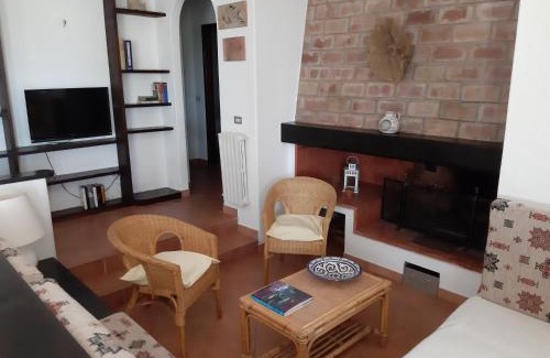 Ruoni Casa | Casa Gerhard a 3 km da Santa Teresa loc Ruoni