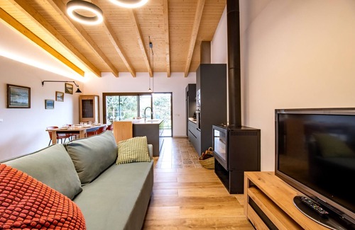Camos Casa | Casa Gessamí – Alojamiento en el Pla de l'Estany