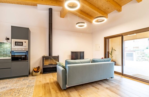 Camos Casa | Casa Gessamí – Alojamiento en el Pla de l'Estany
