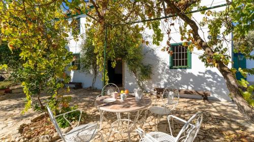 Villanueva de Algaidas Casa | Casa Ginés Iznájar by Ruralidays