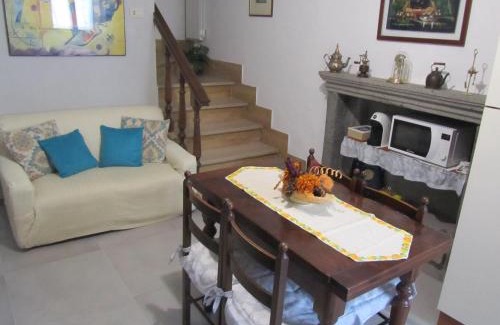 Vivo dʼOrcia Apartamento | Casa Giuly