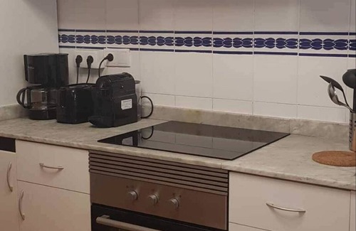 El Moncayo Casa | CASA GRAN PISCINA RESIDENCIAL A 200M PLAYA 6 PERSONAS EN GUARDAMAR DEL SEGURA
