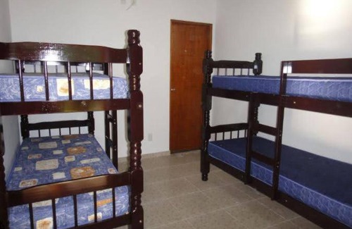 Jardim Primavera Casa | Casa Guacuri - Casa de temporada e eventos - apartamentos com suítes - Piscinas e Amplo Estacionamento