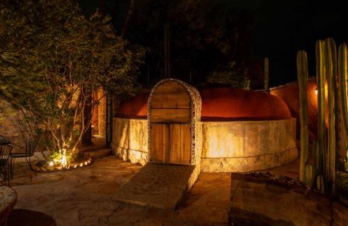Leon Cabina | Casa Hala LOFT & SPA LUXURY