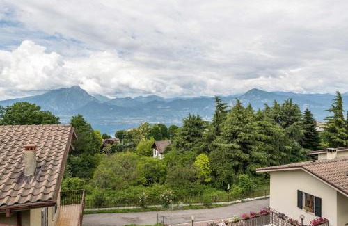 San Zeno di Montagna Apartamento | Casa Heli 2 lake view