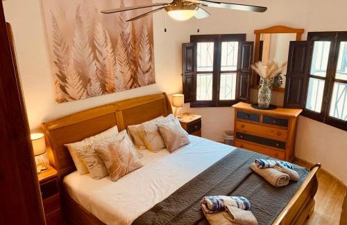 Los Banos de Fortuna Casa | Casa Hermosa