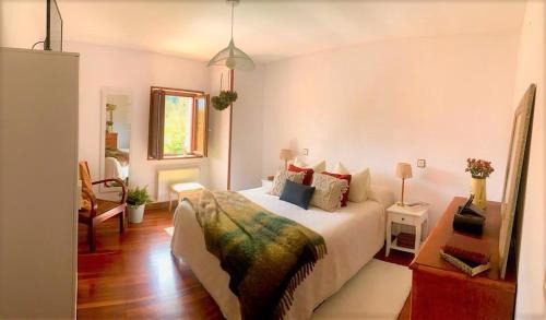 Lezana de Mena Casa | Casa Hijuela