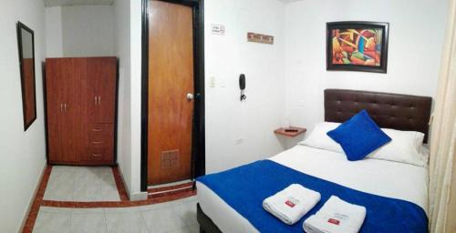 Puente Aranda Hotel | CASA HOTEL VICTORIA Av 30