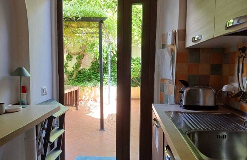 San Lorenzo Apartamento | Casa Il Patio: 2 dormitorios-2 baños en el corazón de Florencia con jardín