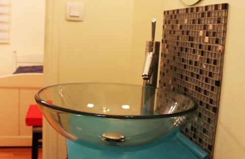 Quartier Exposition-Bajatiere Apartamento | Casa Il vino del dottore