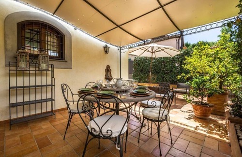 Castelnuovo di Farfa Casa | Casa Indipendente piu un Appartamento Piano Terra con Piscina