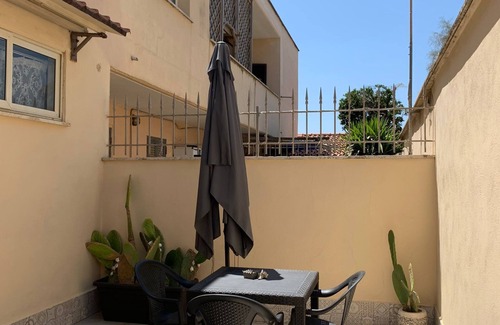 Focene Apartamento | Casa indipendente a due passi dal mare, vicinissima all'aeroporto.