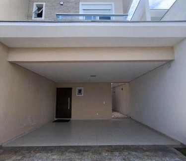 Bom Retiro Casa | Casa Inteira Bom Retiro