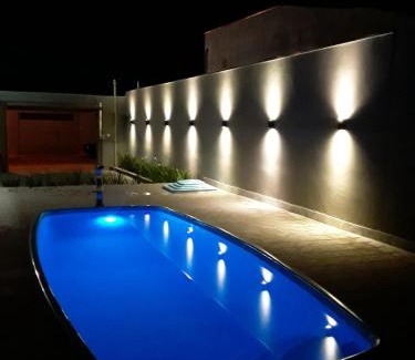 Delfinopolis Casa | casa inteira com 3 suites e área de lazer
