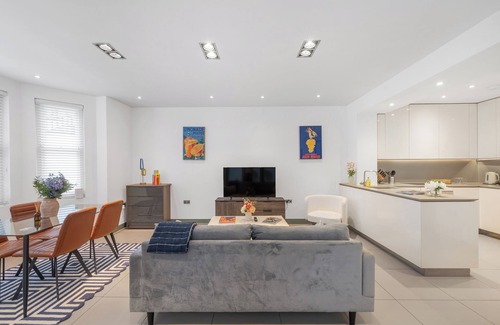 Kensington Apartamento | Casa Italia near Gloucester Road with Outside Space