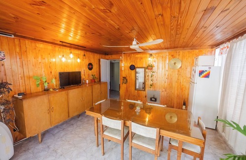 Godoy Cruz Casa | Casa Jade: Luminoso y cálido hogar con pileta