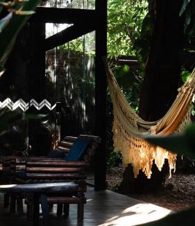Cavalcante Casa | Casa jardim com ofurô - Chapada dos veadeiros