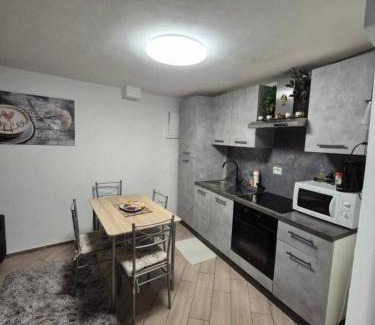 Mezzano Apartamento | Casa Jasmina
