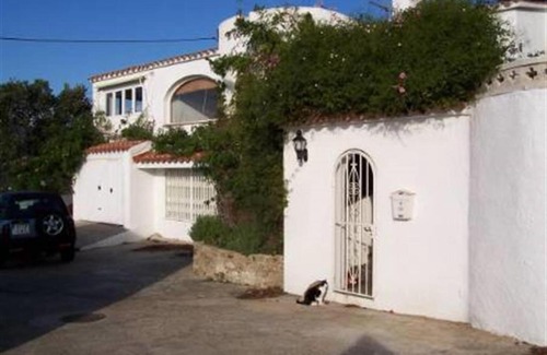 Roses Town Center Villa | Casa Jazmin