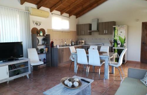 Alora Casa | Casa John y Paqui