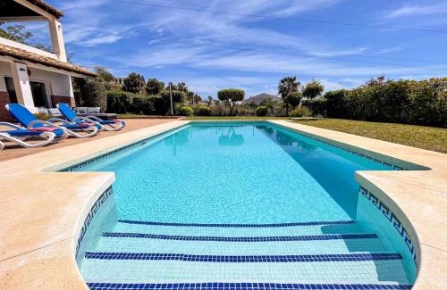 Benalmadena Casa | Casa Joy - piscina privada barbacoa