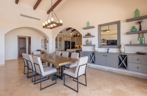 Cabo San Lucas Villa | Casa Juan Miguel, 4bdrm vista al mar casa con golf con descuentos para los huéspedes