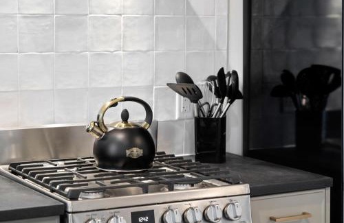 Historic Ybor Apartamento | Casa Julieta - Stunning Ybor Studio