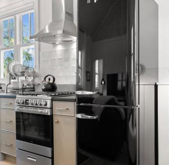 Historic Ybor Apartamento | Casa Julieta - Stunning Ybor Studio
