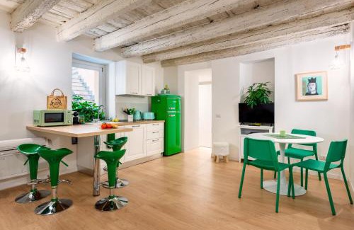 Historic Castle District Apartamento | Casa Kawaii Midori