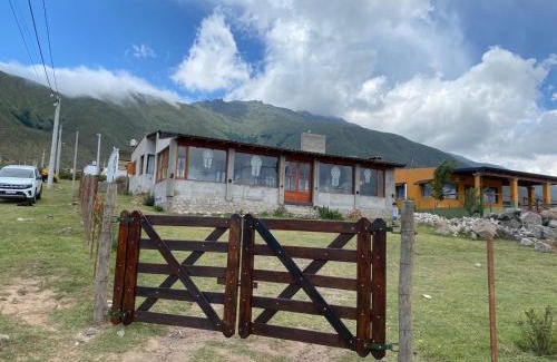 El Mollar Chalet De Esquí | Casa La Bustamante