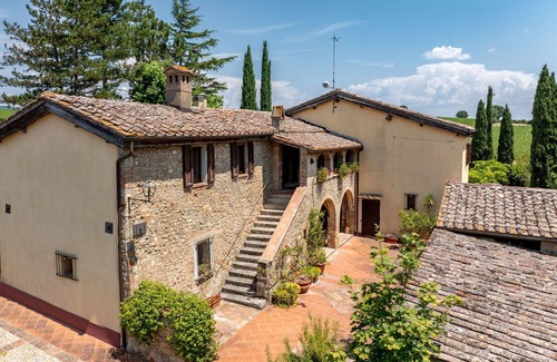Monteriggioni Casa | Casa de vacaciones en Monteriggioni con 4 habitaciones, capacidad 8