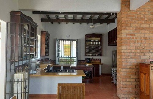 Quebrada Guadalejo Cabaña | Casa La Herencia en Cauca Viejo con piscina, jacuzzi y turco