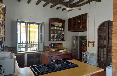 Quebrada Guadalejo Cabaña | Casa La Herencia en Cauca Viejo con piscina, jacuzzi y turco