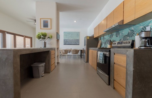 La Paz Casa | Casa La Paz with pool, patio and bbq grill