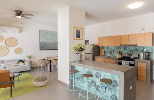 La Paz Casa | Casa La Paz with pool, patio and bbq grill