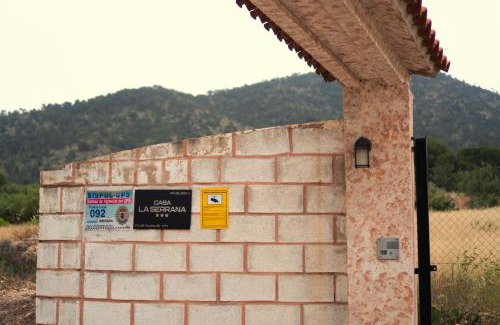 Yecla Chalet De Esquí | Casa la Serrana
