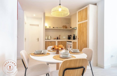 San Felipe Neri Apartamento | Casa La Terraza with big rooftop terrace - TakeCareMalaga