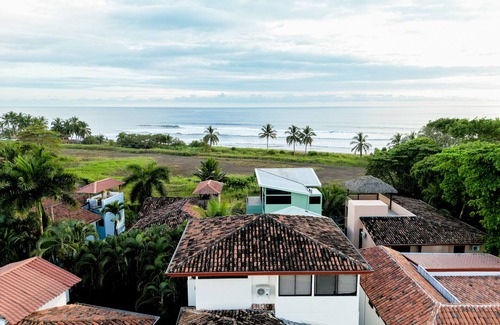 Playa Hermosa Villa | Casa Lapa 2 Bedroom Ocean Villa Hermosa Palms
