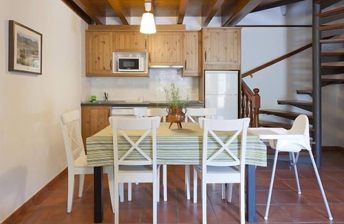 Villar de Huergo Cabaña | Casa Larrionda 31. Dos casas en una.