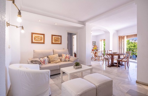 Distrito Sur Apartamento | Casa Las Caballerizas