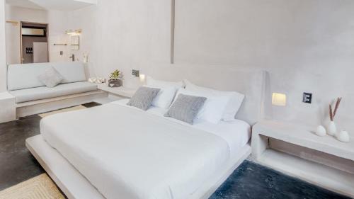 Santa Maria Apartamento | Casa Leah Puerto Escondido - Premium Seaside Getaway in Zicatela Luxury Boutique Stay - with 2 Outdoor Pools - Steps To The Beach and La Punta - 2